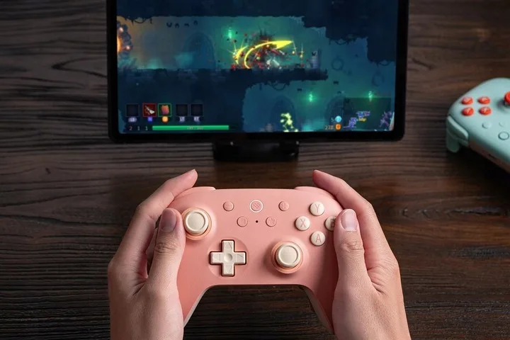 be1085794711a363a802f9c35be4 8Bitdo Ultimate 2C Peach Hall Effect 2.4G BT Android PC